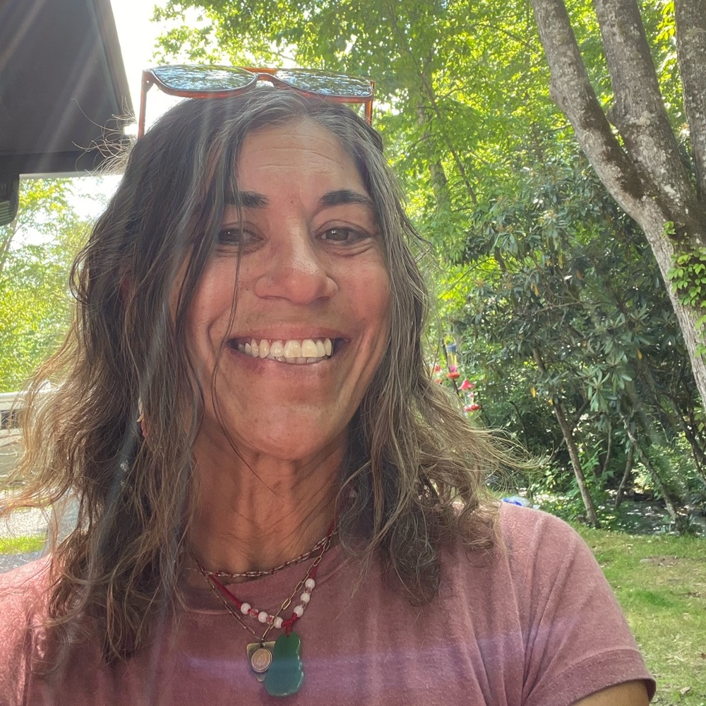 Meet your Posher, Angela